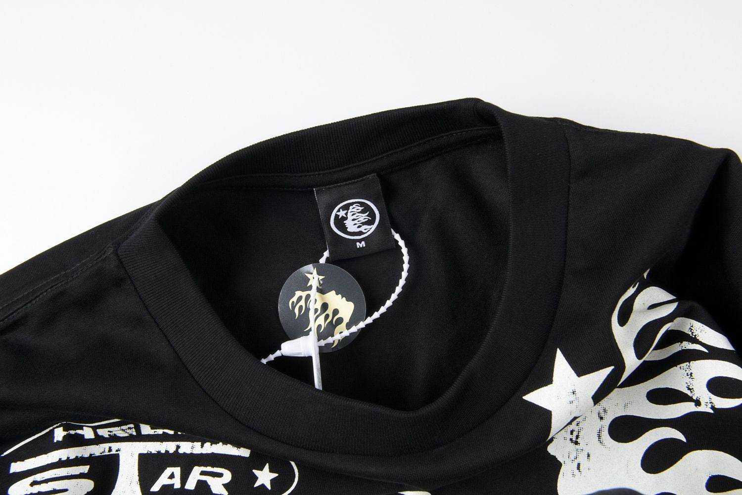 Camiseta Manga Larga Hellstar