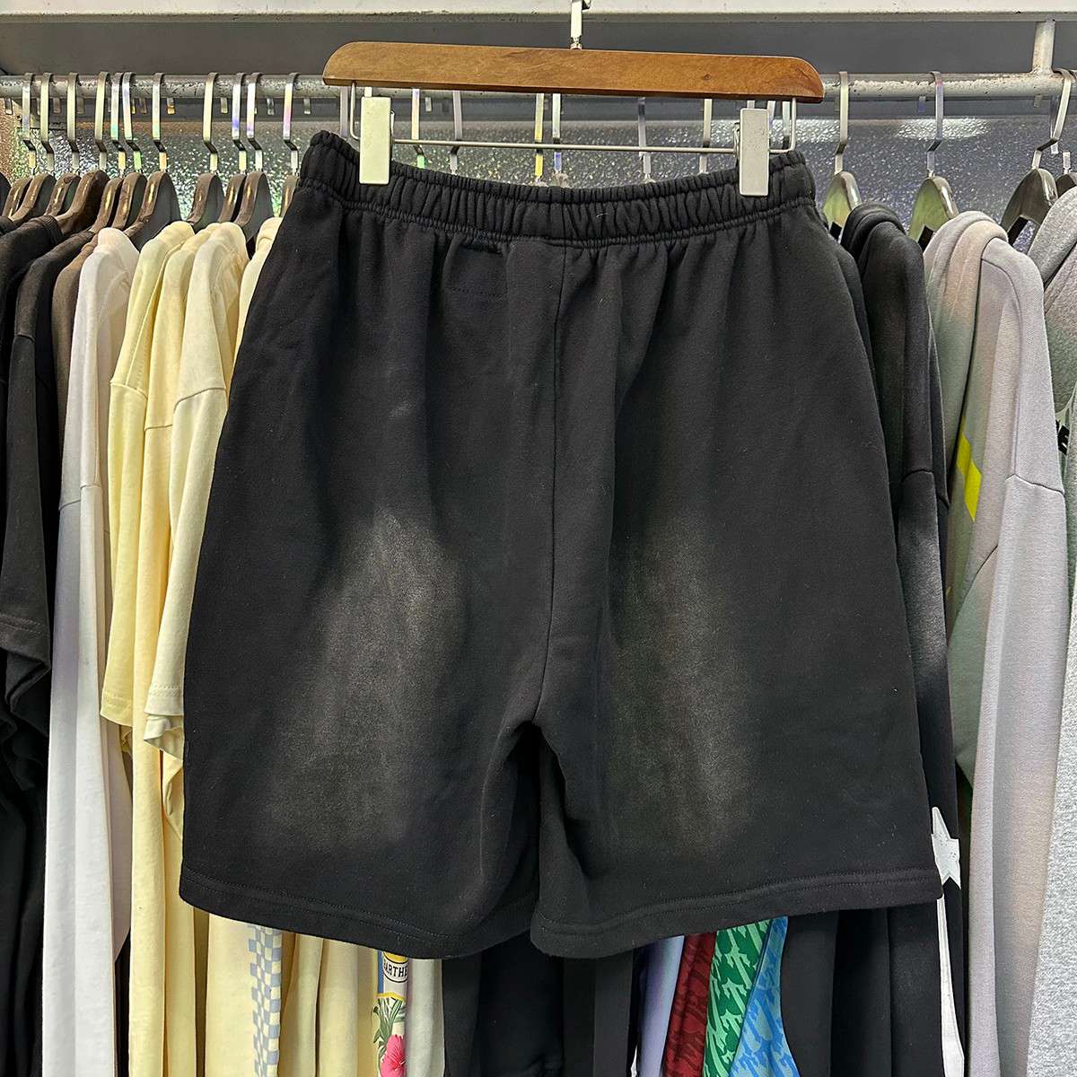 Shorts Hellstar